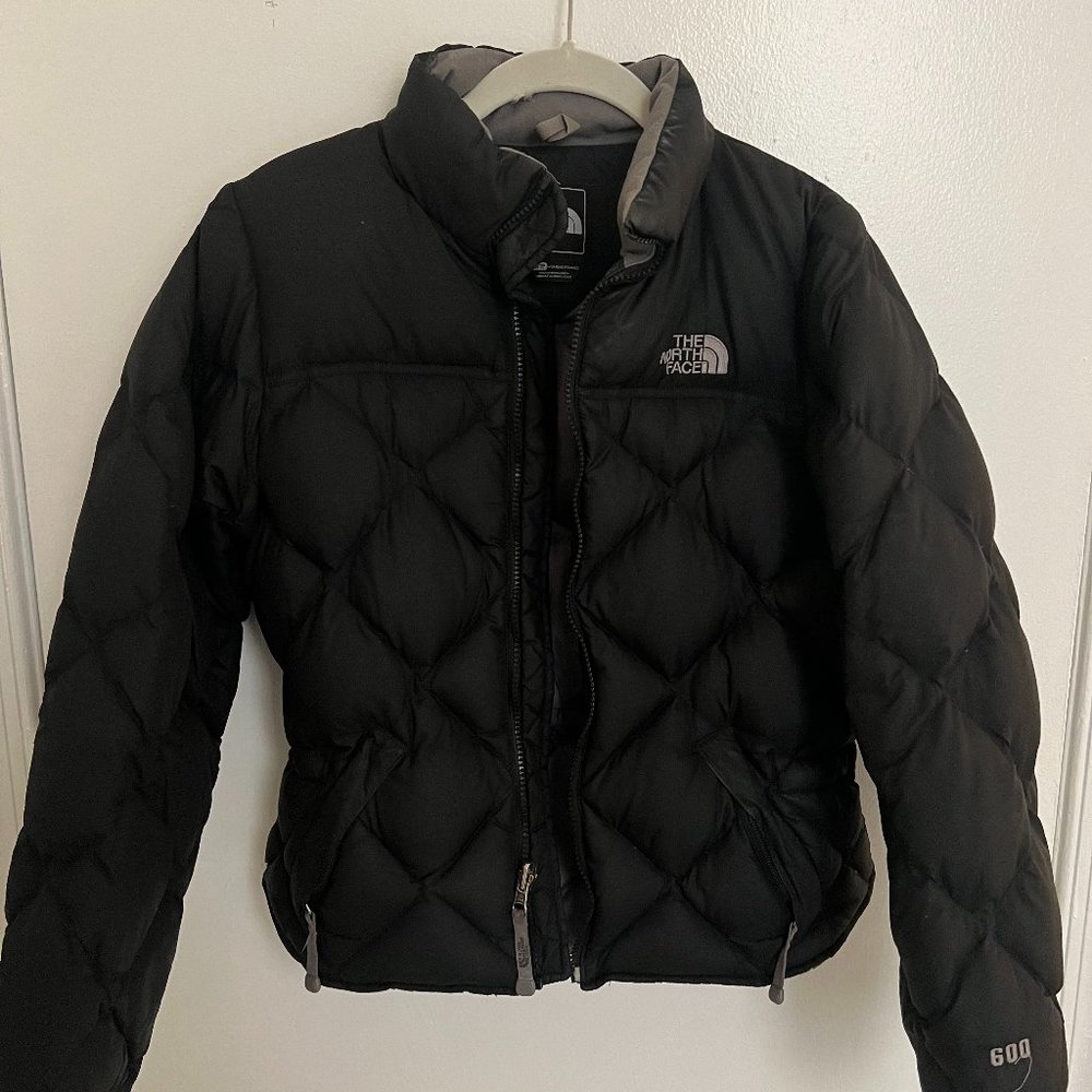 THE NORTH FACE Women’s Diamond Quilted 600 Down Puffer Jacket (Size XS)